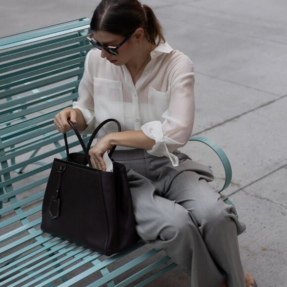 Genuine Fendi 2Jours Medium‑Large Tote Very Good Condition (Dust Bag Included) - Picture 13 of 13